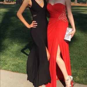 Beautiful Red Prom Dress (Excellent condition)